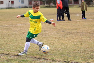 中国足球青少年足球活动覆盖农村及城市，中国青少年足球训练基地